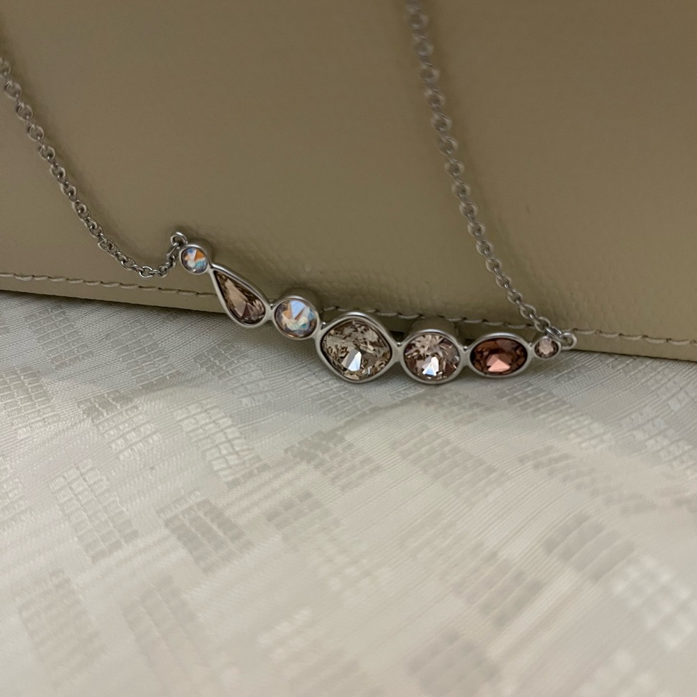 Touchstone Crystal necklace rhodium